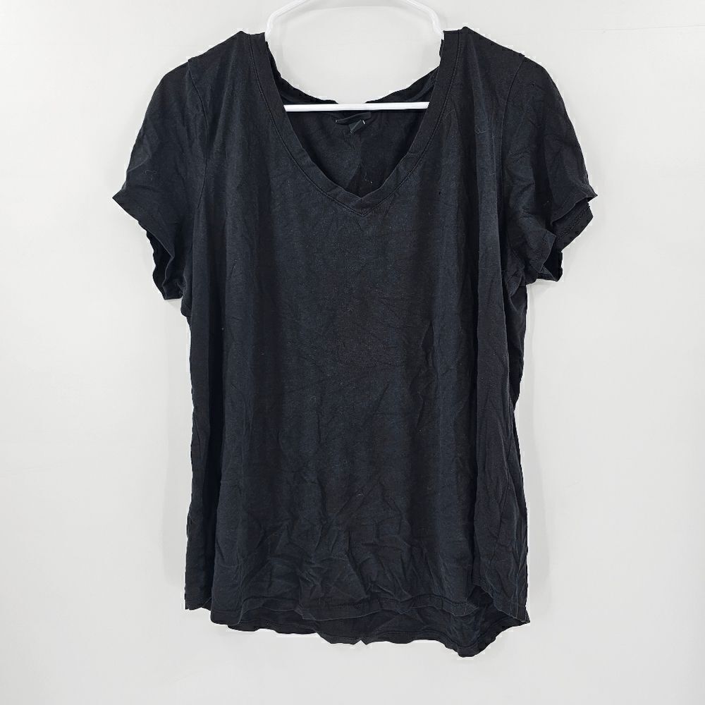 Torrid black tshirt 2 tee comfy plus size
